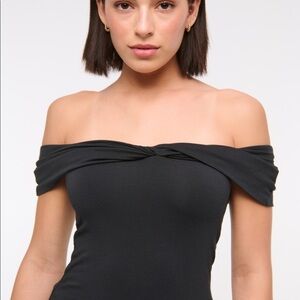 Off the Shoulder Twist Top Black Abercrombie top